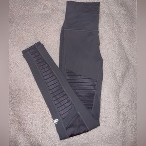 Alo Yoga- High-waist Moto Legging in Purple Haze